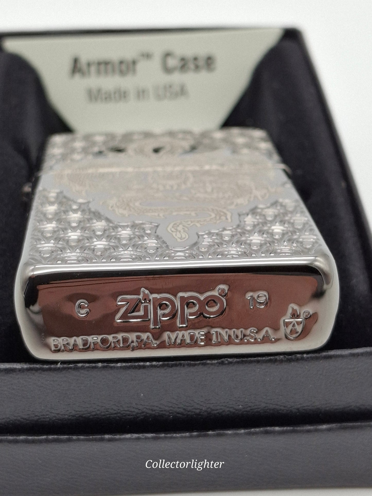 Zippo petrol lighter - Chinese Dragon Armor Case 60002044