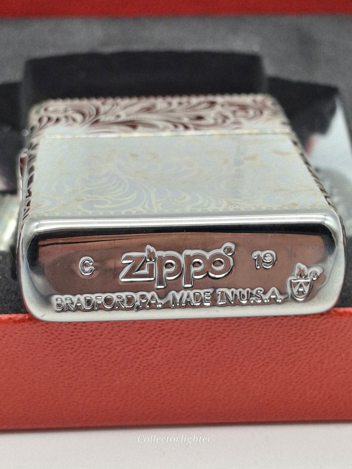 Zippo Benzinfeuerzeug Zippo - Venetian 45 Years Limited 60004949 60004949 Zippo - Venetian 45 Years Limited 60004949