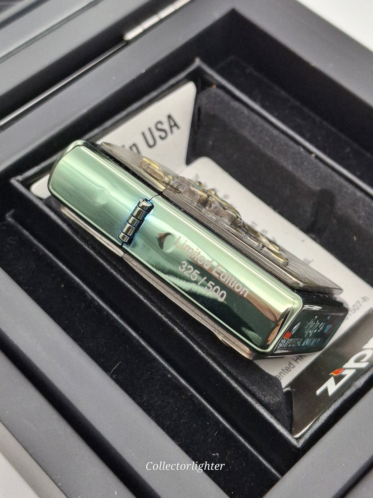 Zippo Benzinfeuerzeug Zippo - Gator on Stage Limited Edition 251724 Zippo - Gator on Stage Limited Edition 251724