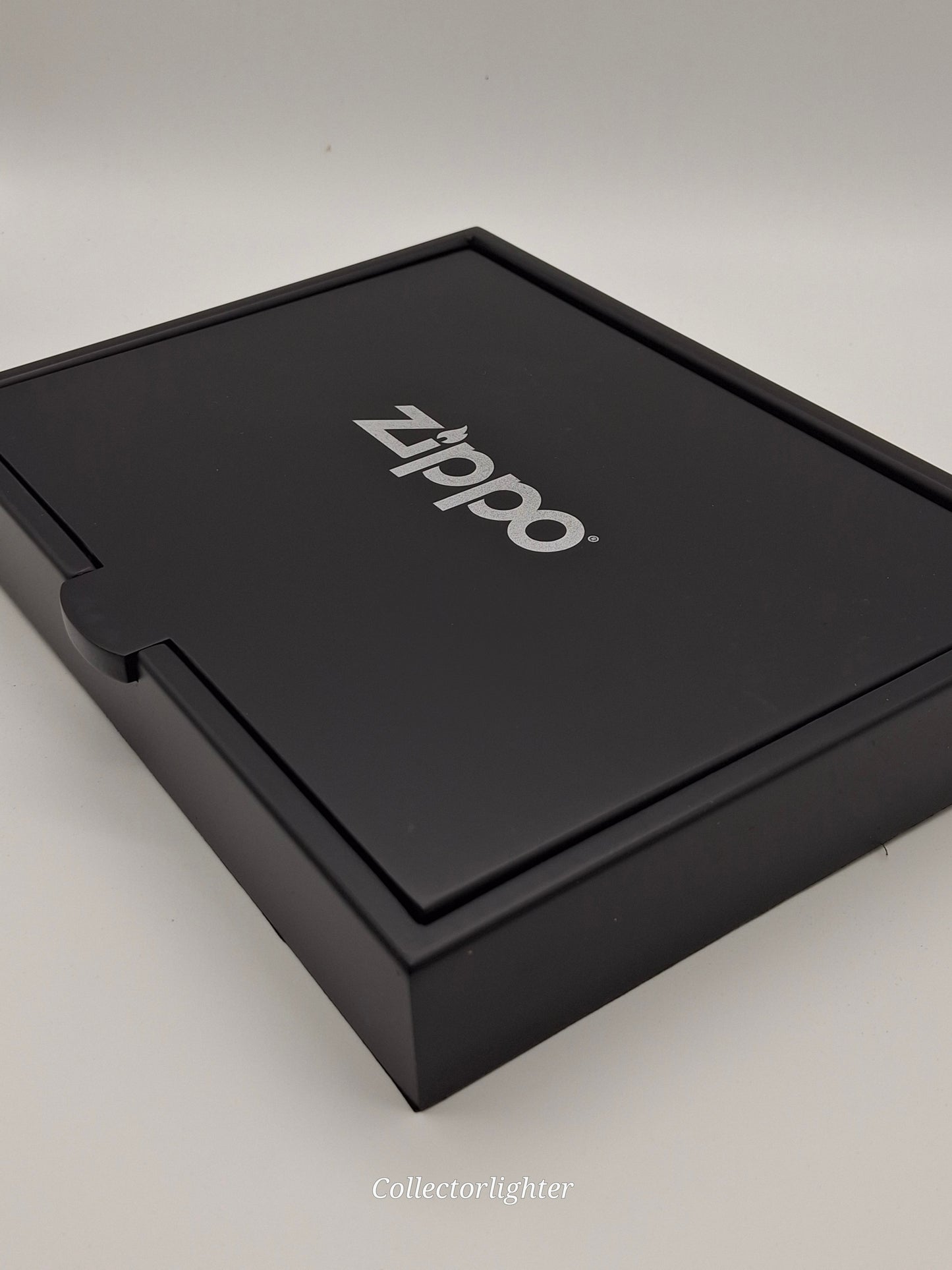 Caja de madera Zippo para 8 encendedores - negra