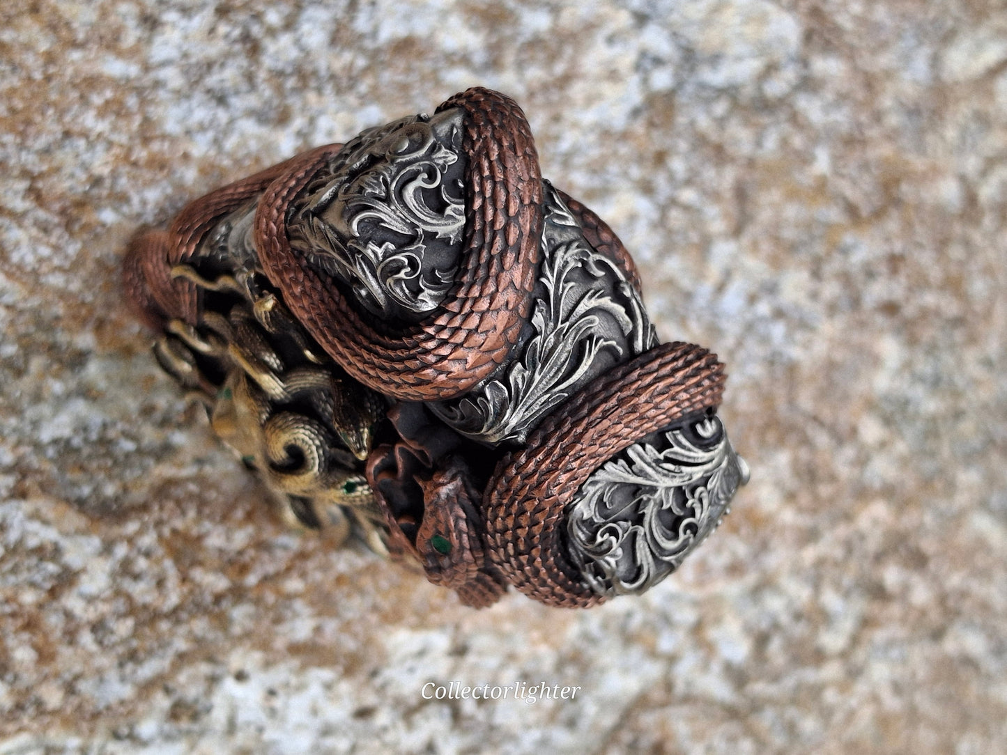 Zippo Benzinfeuerzeug - Medusa Jacket Queen Crying - Asia Modell