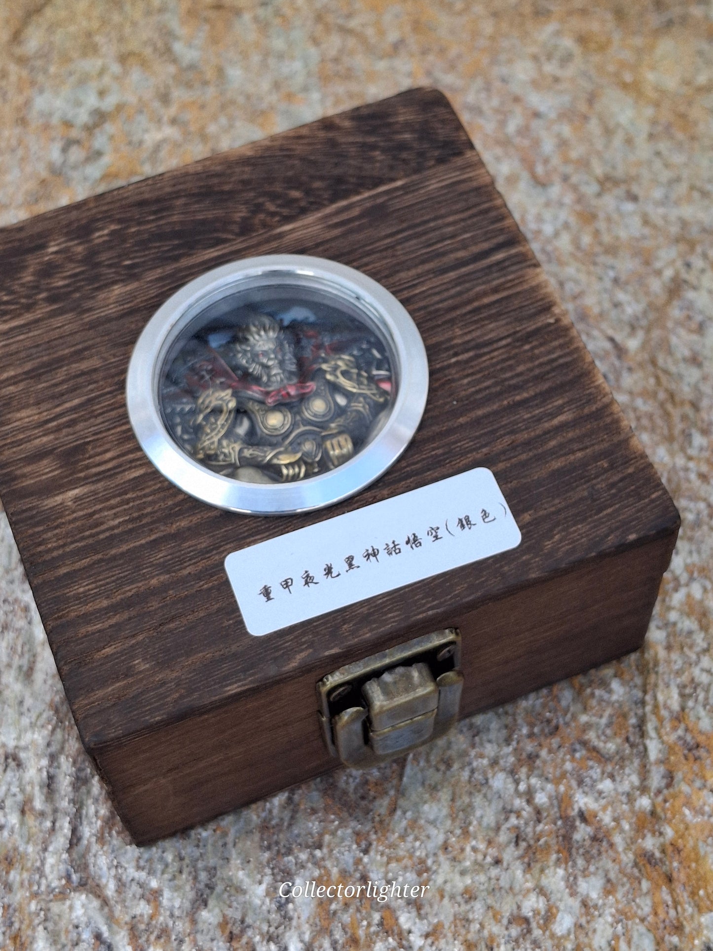 Zippo - Gold Red Fighting Monkey King - Asia Modell - Limited