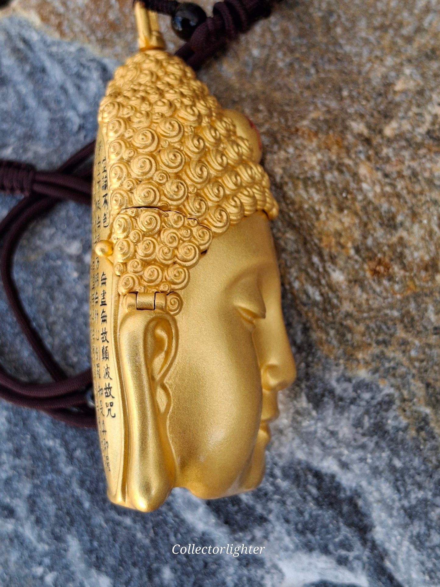 Zippo - Gold Buddha Head with Mantra - Asia Modell