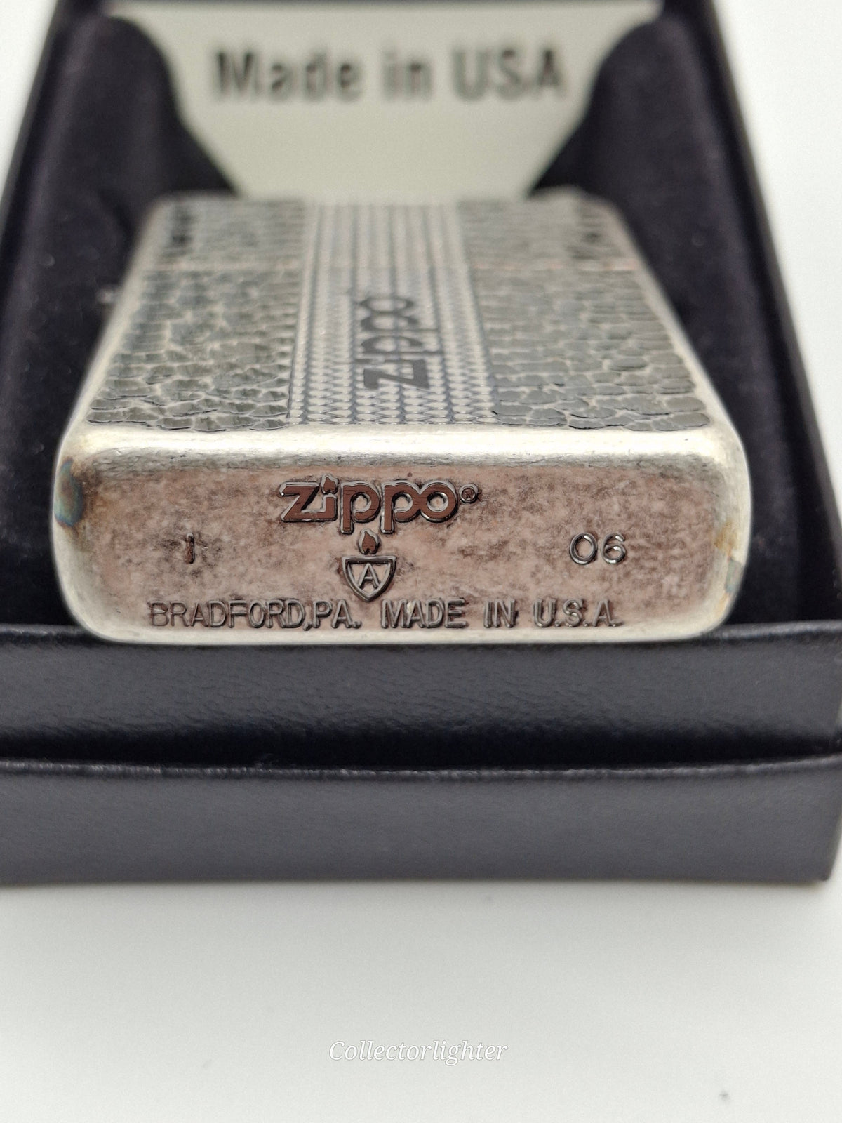 Zippo Benzinfeuerzeug Zippo - Korea Eye Armor Case Z-LESP-1032 Zippo - Korea Eye Armor Case