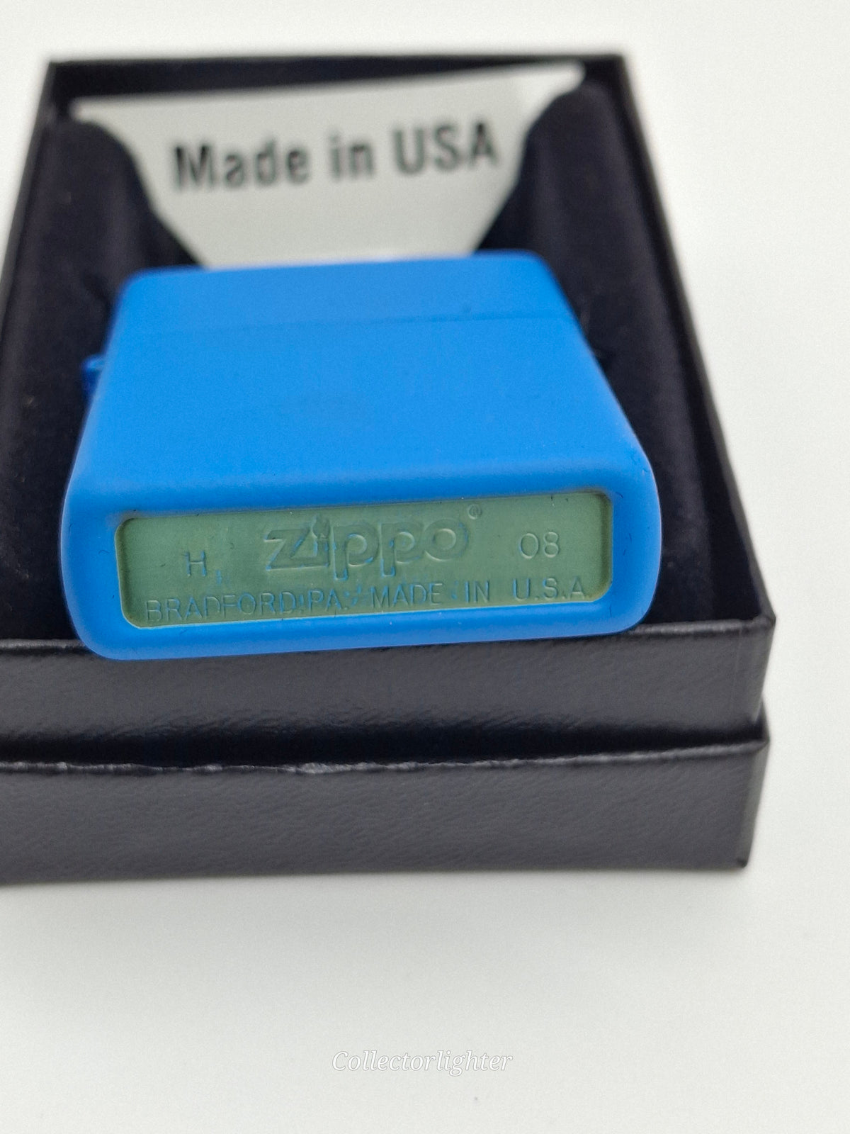 Zippo Benzinfeuerzeug Zippo - Blueberry Matte - Regular 1029031 1029031 Zippo - Blueberry Matte - Regular 1029031