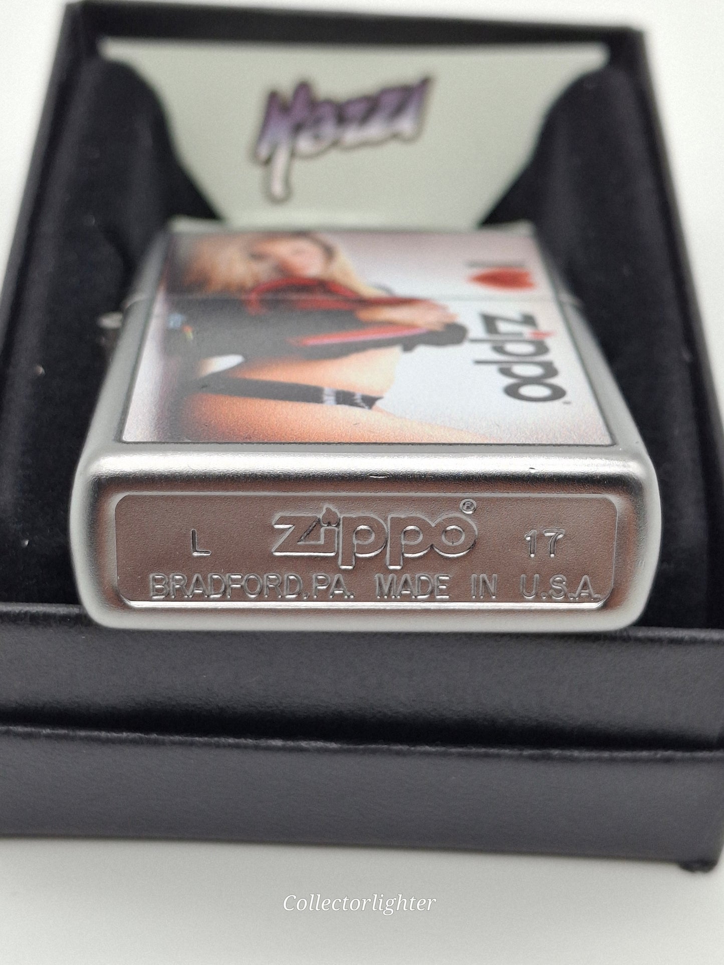 Zippo petrol lighter - Cross with Decoration 2005912 emblem