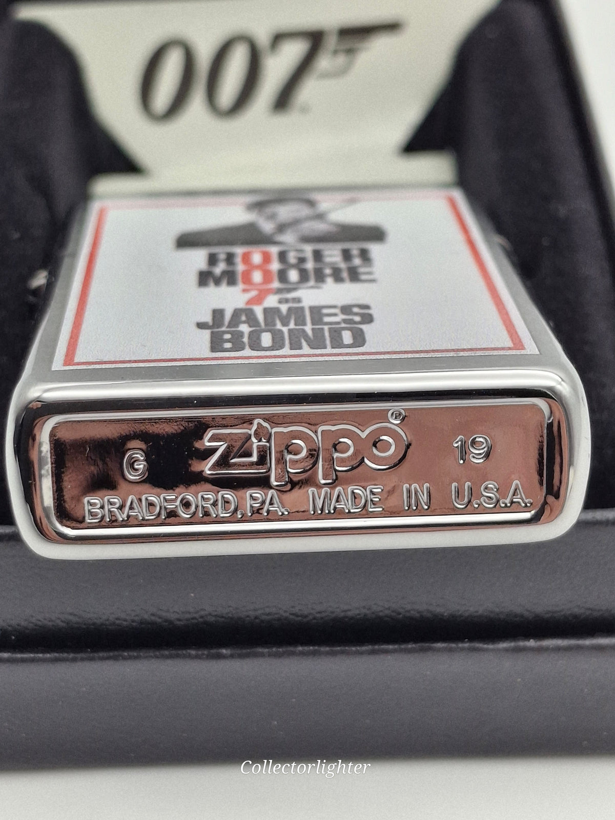 Zippo Benzinfeuerzeug Zippo - James Bond 007 Roger Moore Bond At All 60003907 60003907 Zippo - James Bond 007 Roger Moore Bond At All 60003907