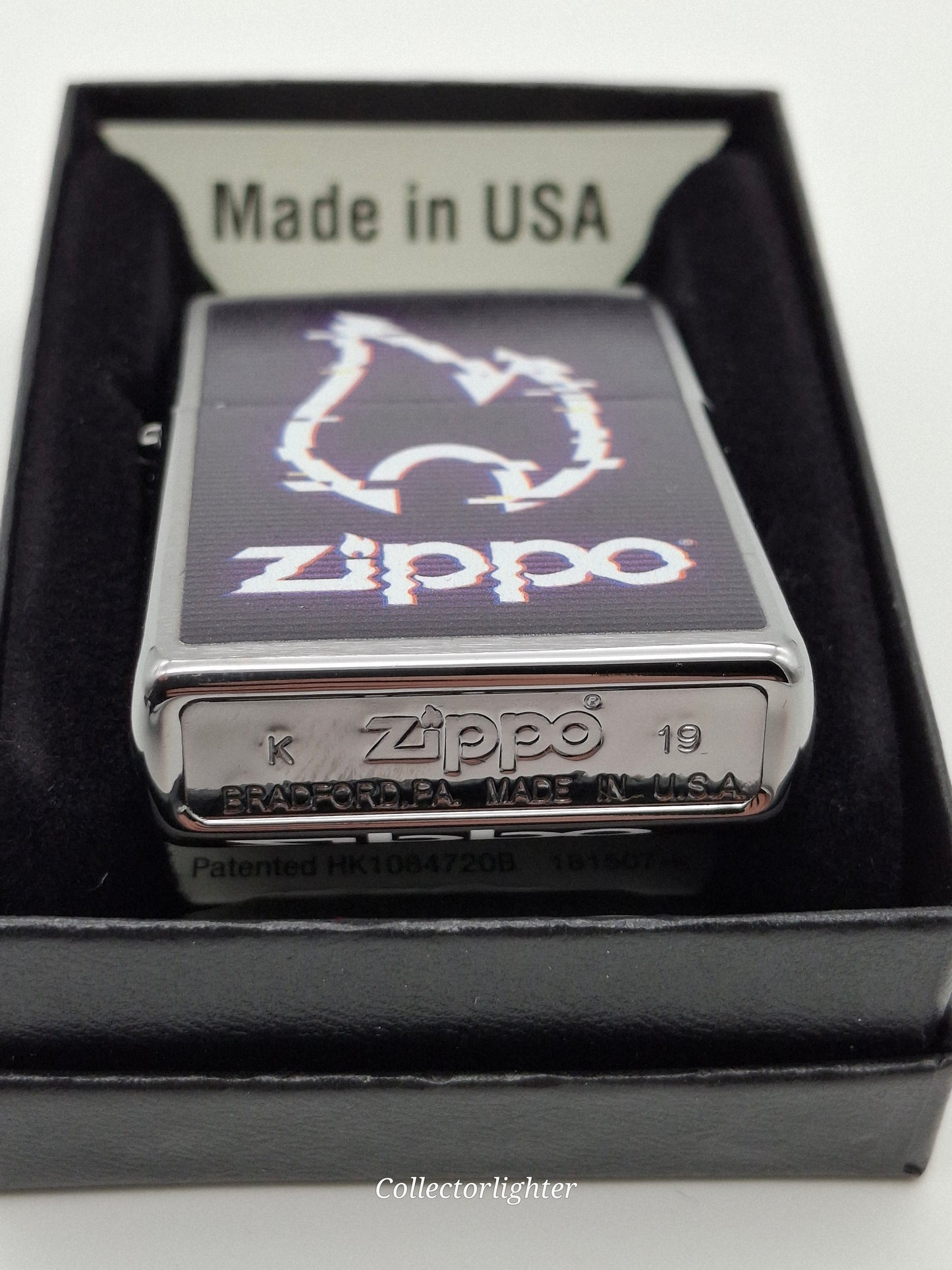 Encendedor de gasolina Zippo con logotipo de llama 60005111