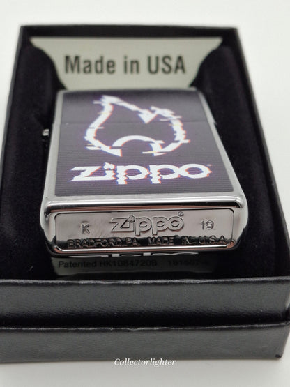 Encendedor de gasolina Zippo con logotipo de llama 60005111
