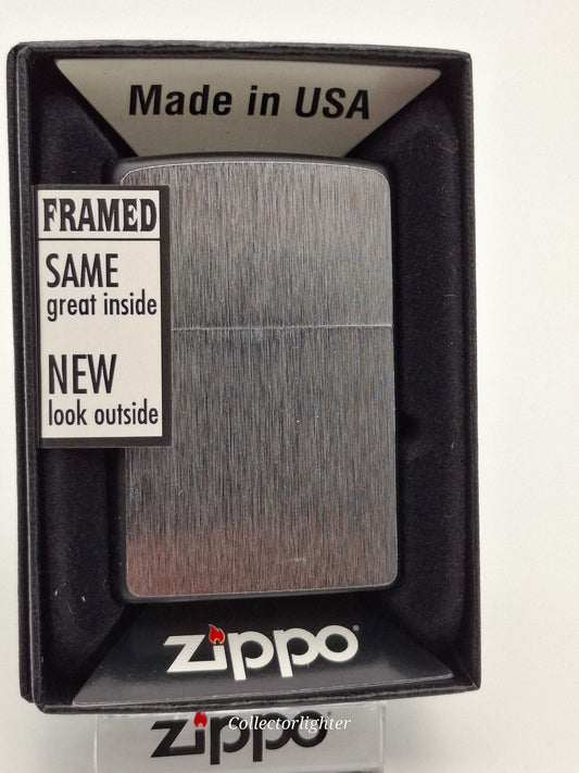 Encendedor de gasolina Zippo - Diseño enmarcado 24752