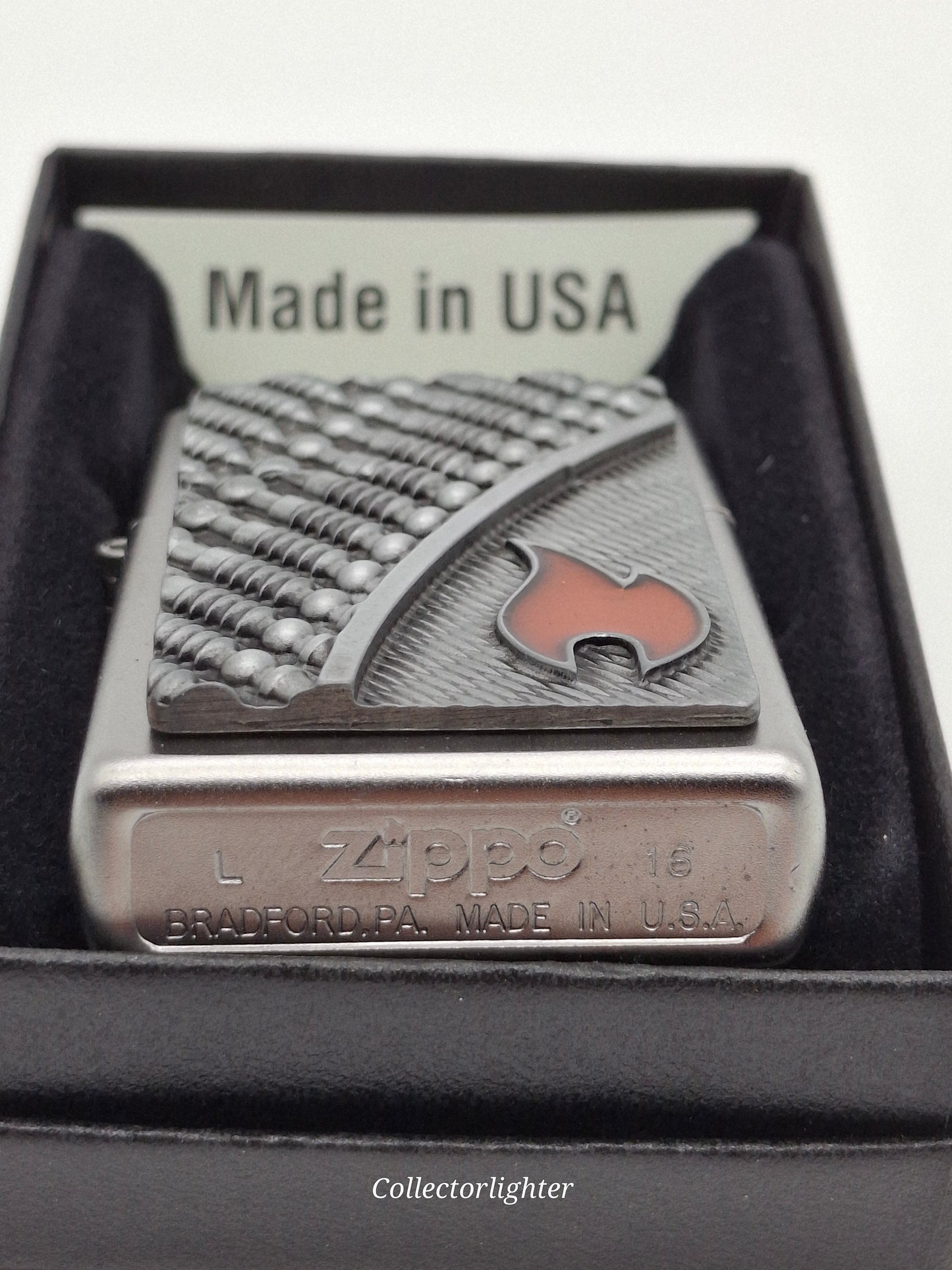 Zippo petrol lighter - Pipes with Flame 2004757 Emblem