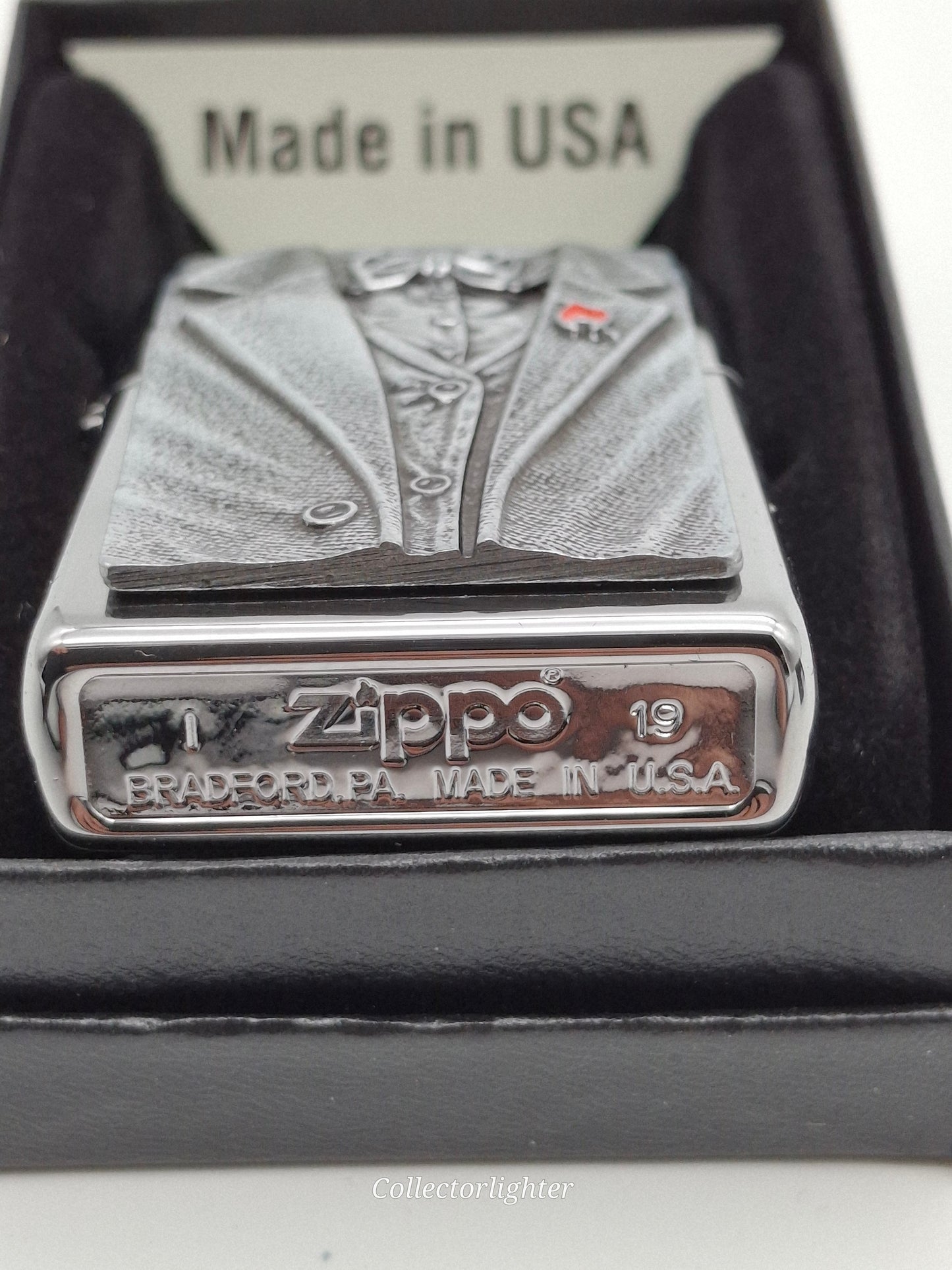 Encendedor de gasolina Zippo - Emblema Jacket 2005325