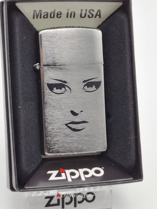 Encendedor de gasolina Zippo - Cara de mujer Slim Line 60004795