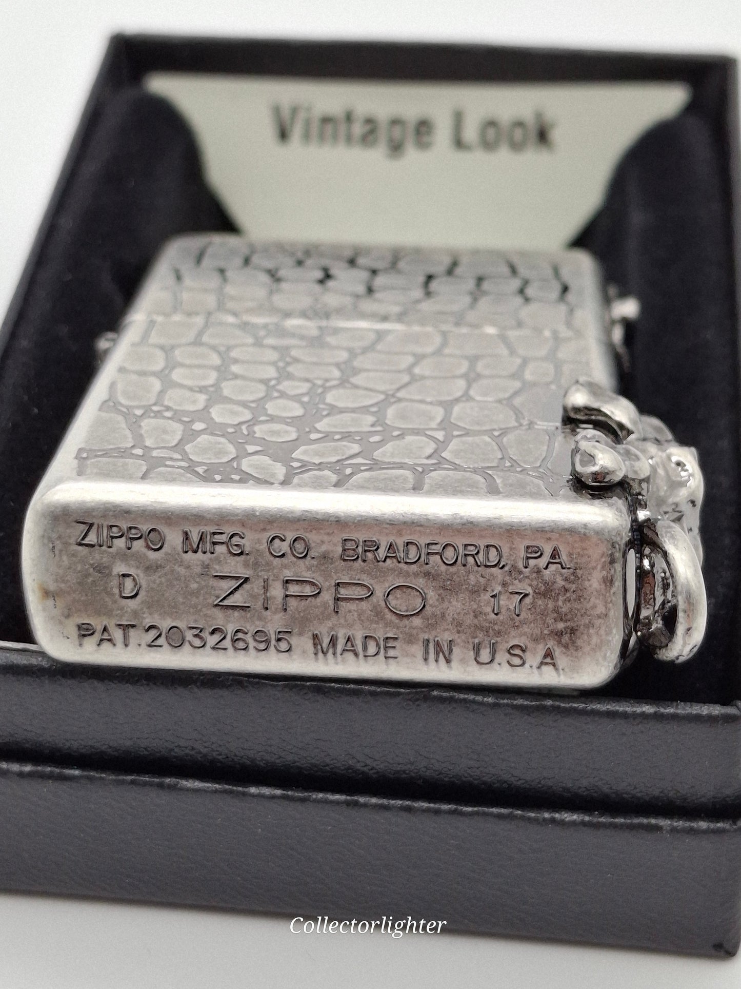 Zippo petrol lighter - Stone Skulls Vintage Asia ZA-1-42B