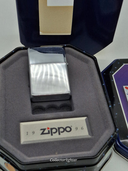 Zippo petrol lighter - Pin Up COTY 1996