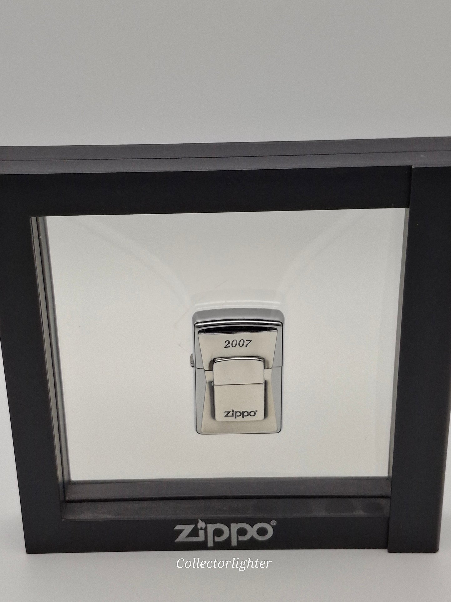 Encendedor de gasolina Zippo - Edición limitada del año 2007 548/1000