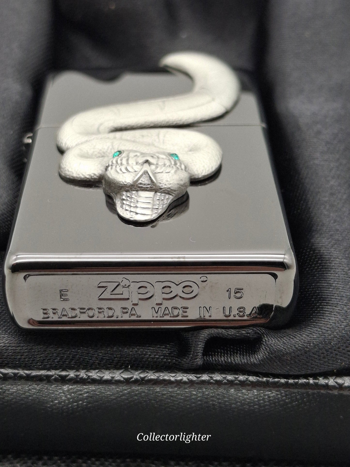 Zippo Petrol Lighter - Anaconda Limited Edition 2005793