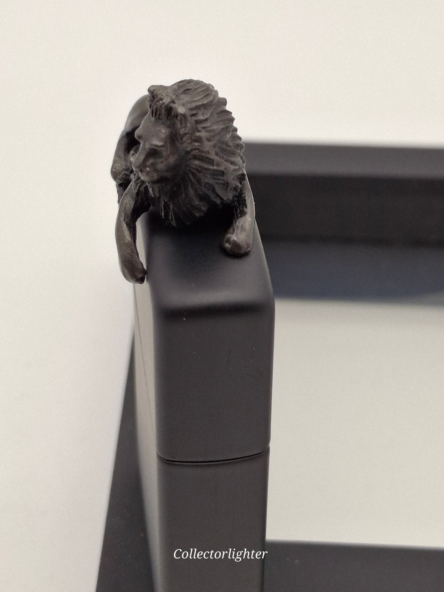 Zippo petrol lighter - Black Lion 3D Limited Edition 2005863