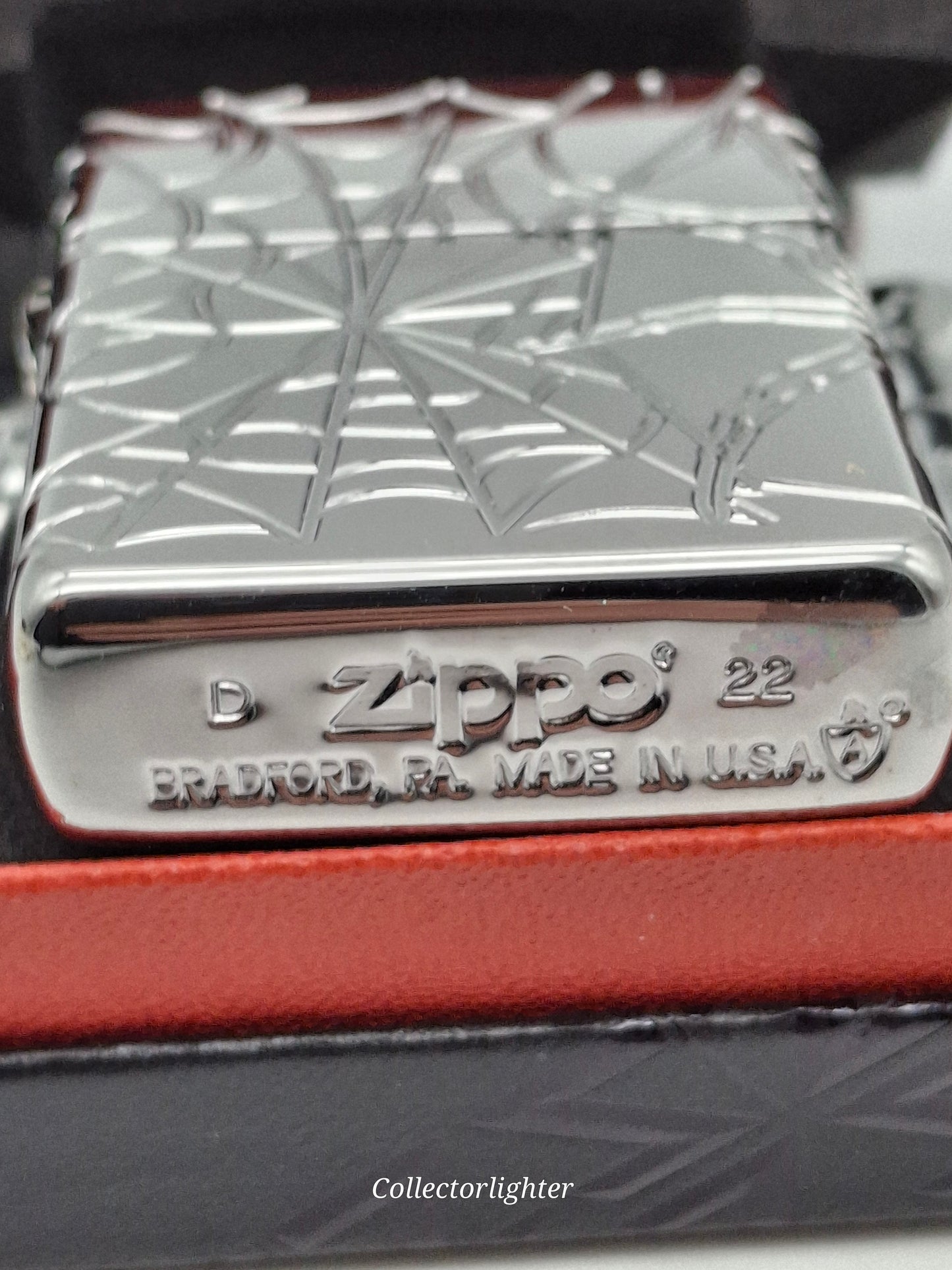 Zippo petrol lighter - Spider Deep Carved Limited Edition 251759