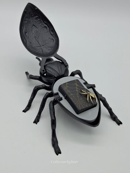 Encendedor de gasolina Zippo - Spider Black Edición Limitada con Cenicero 251753