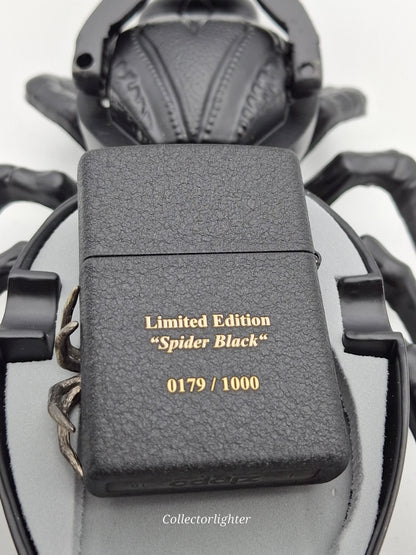 Encendedor de gasolina Zippo - Spider Black Edición Limitada con Cenicero 251753