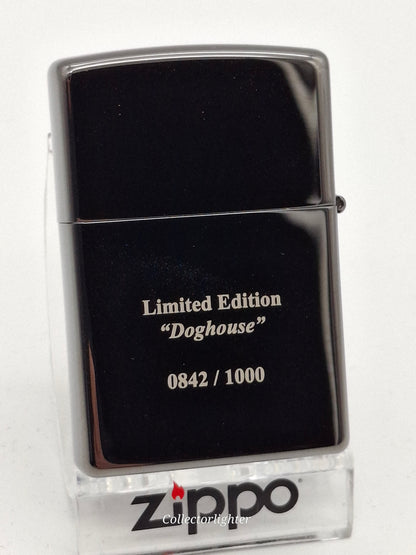 Encendedor de gasolina Zippo - Doghouse Edición Limitada 251756