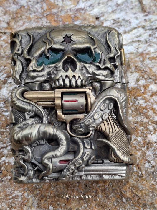 Zippo Benzinfeuerzeug - Skull with Revolver - Asia Modell - Limited Edition