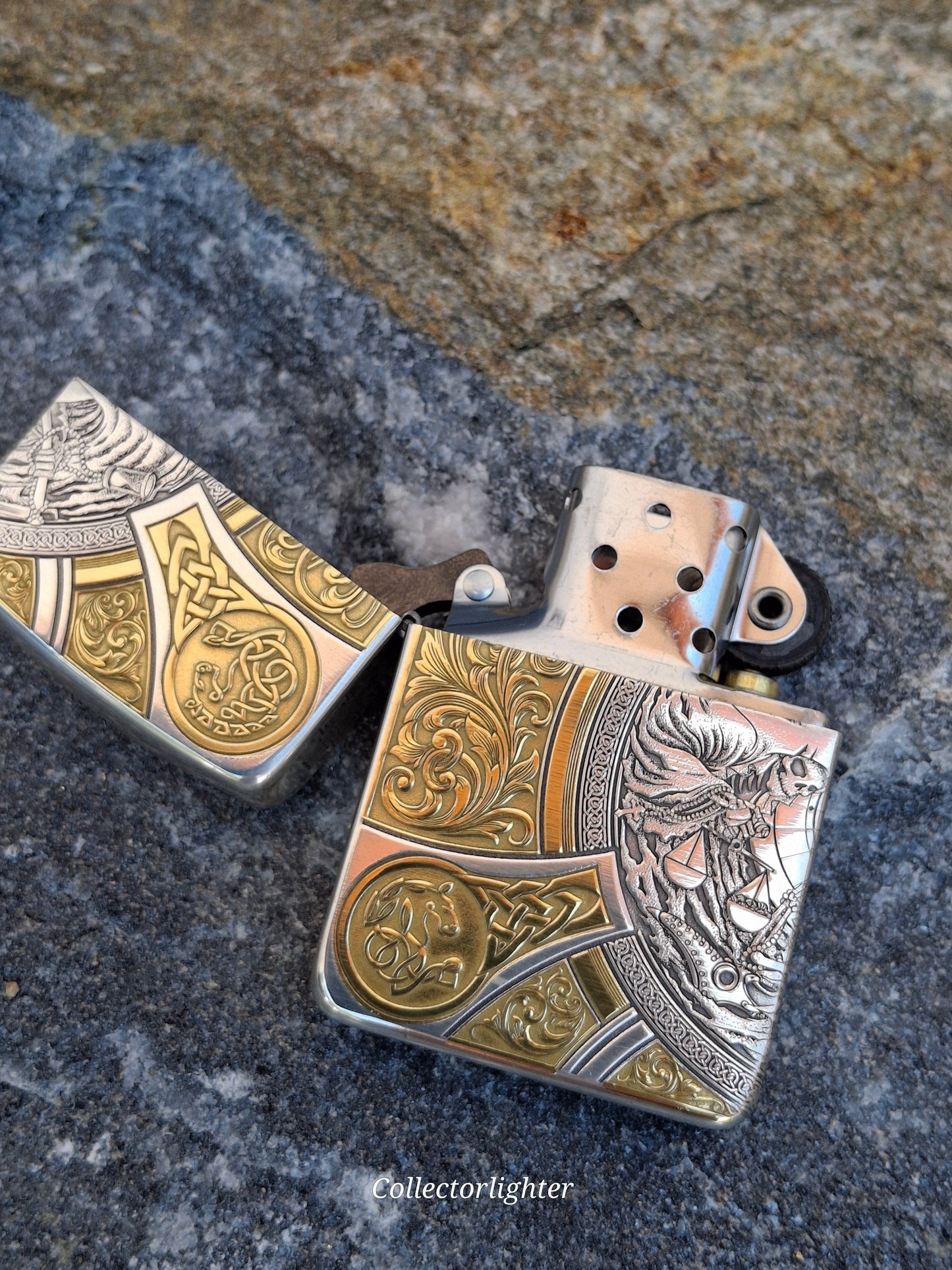 Zippo - Four Horseman Gold / Silver 1941 Replica  - Asia Modell