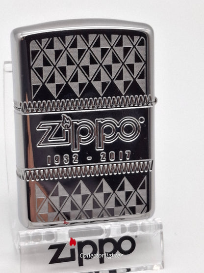 Encendedor de gasolina Zippo - 90.º aniversario COTY 2022 60006190