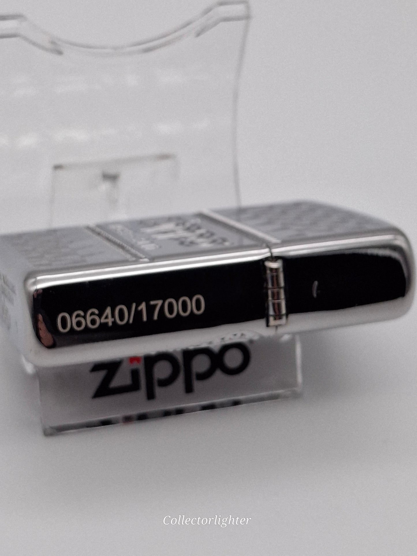 Encendedor de gasolina Zippo - 90.º aniversario COTY 2022 60006190