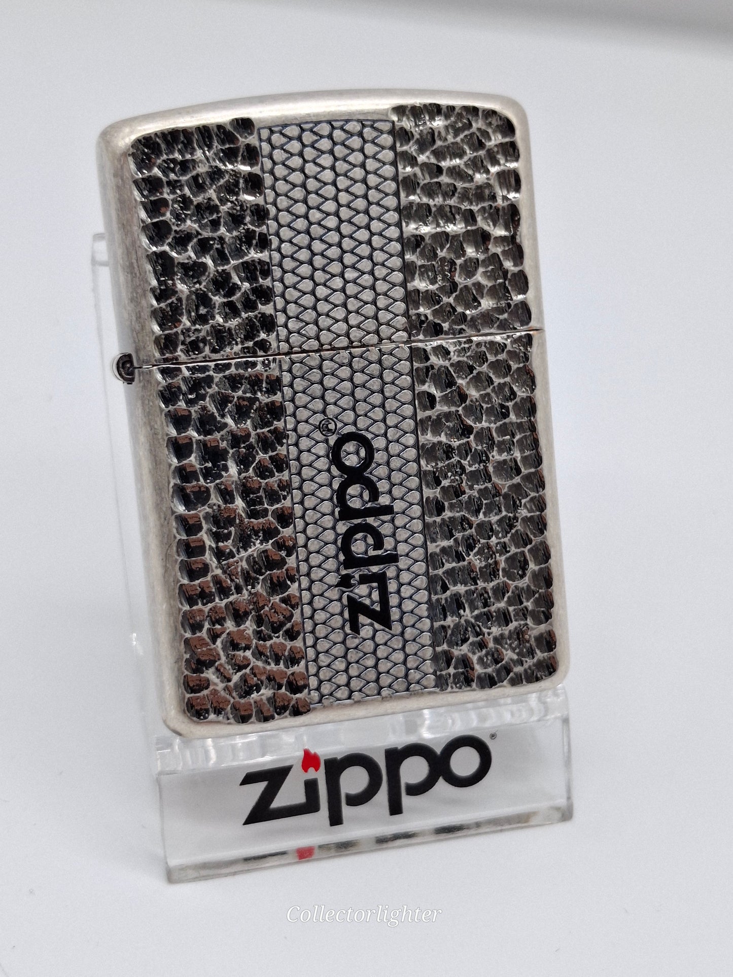 Zippo petrol lighter - Zippo Flame Armor Case 60003415