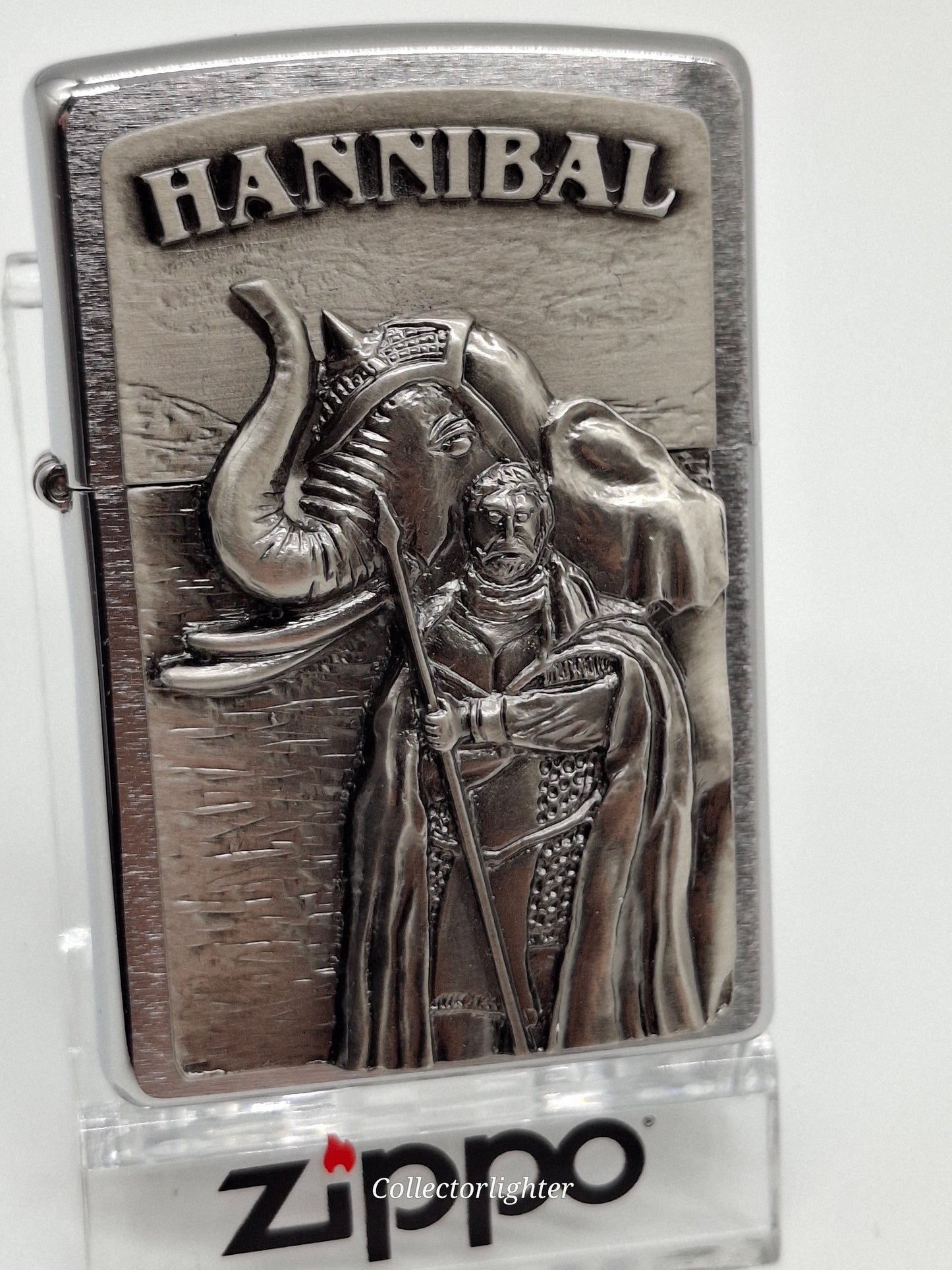 Zippo petrol lighter - Cross with Decoration 2005912 emblem