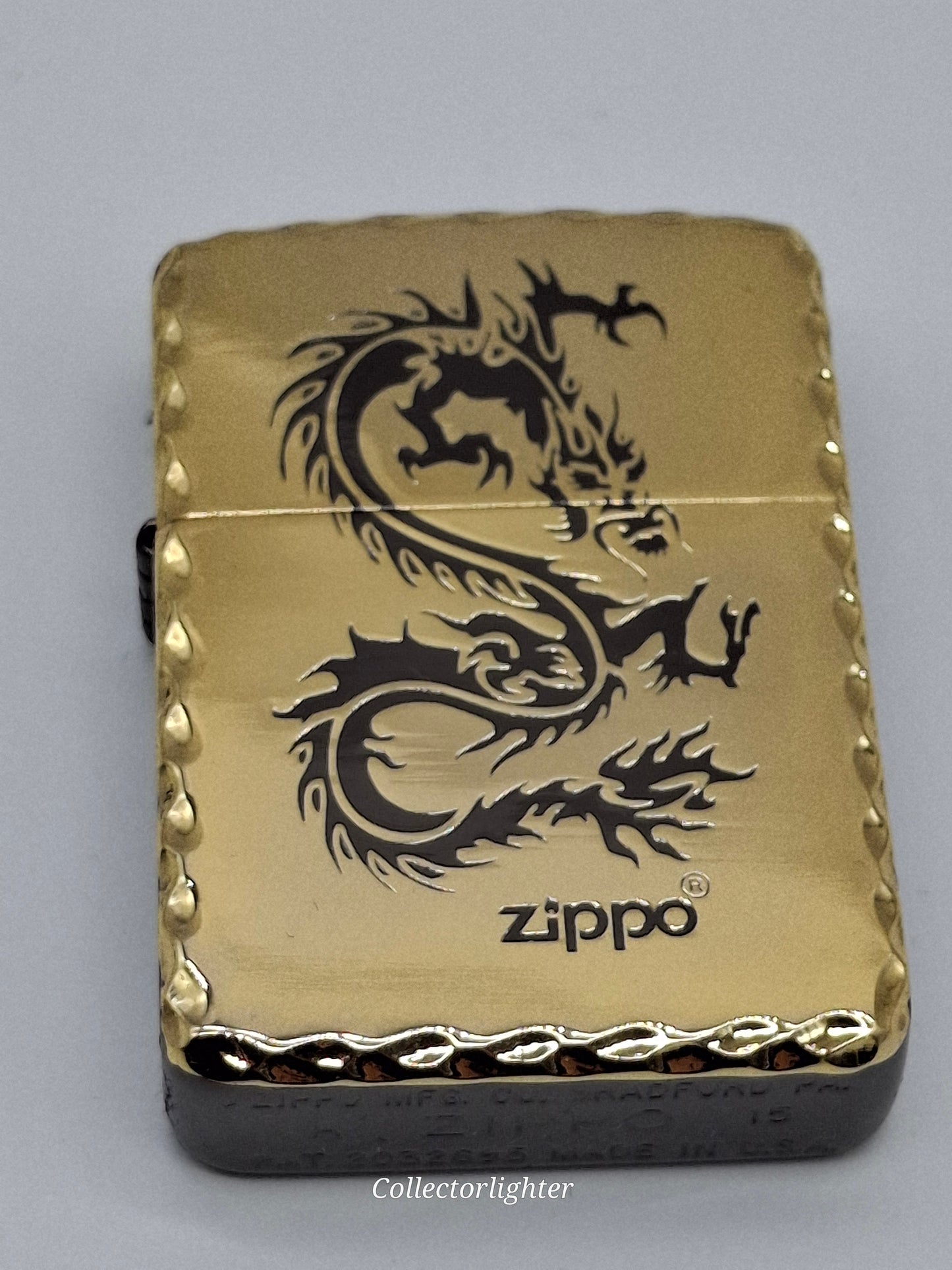 Zippo - Dragón Dorado 1941 Réplica Asia ZA-1-18A