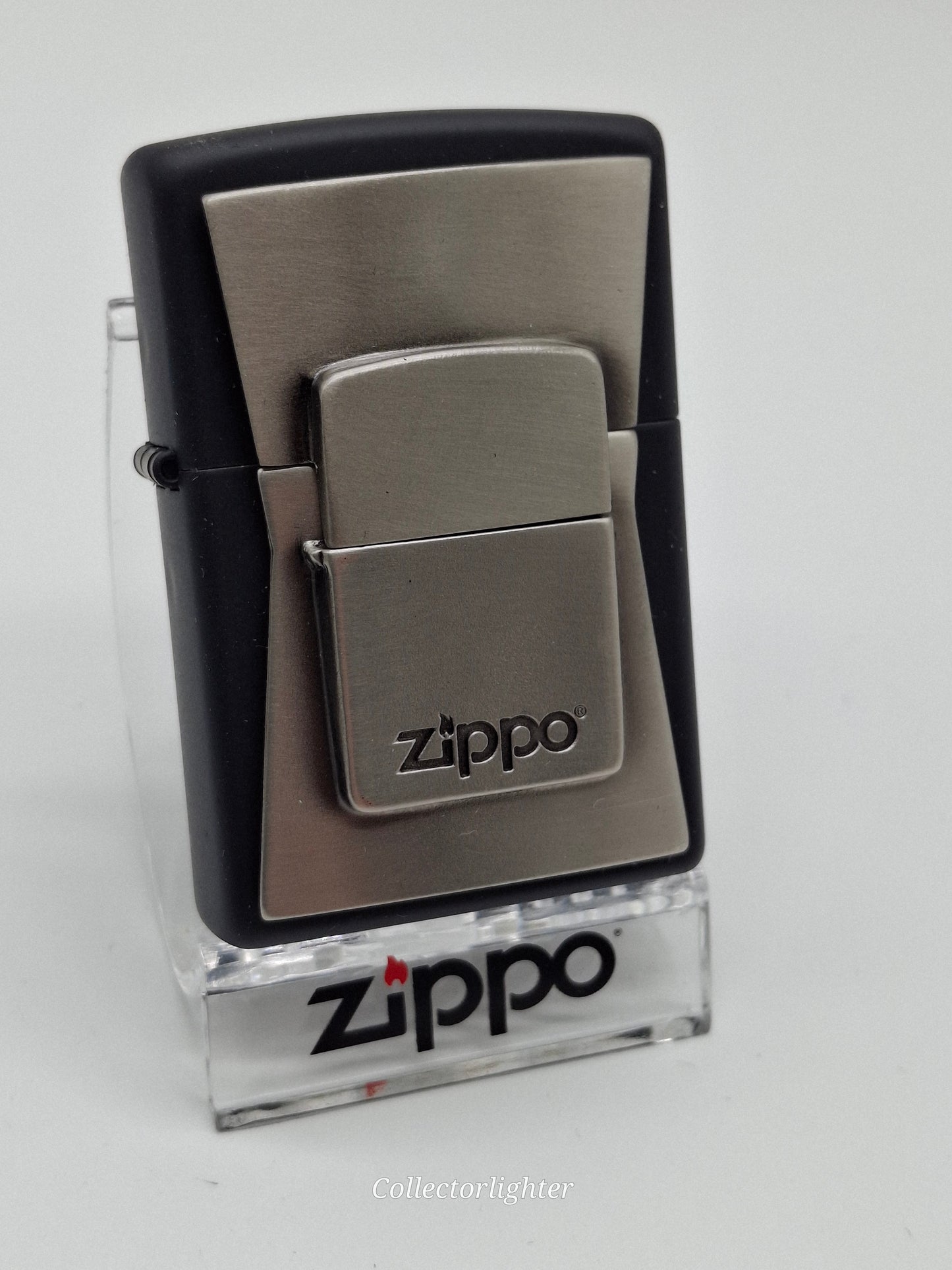 Zippo petrol lighter - Cross with Decoration 2005912 emblem