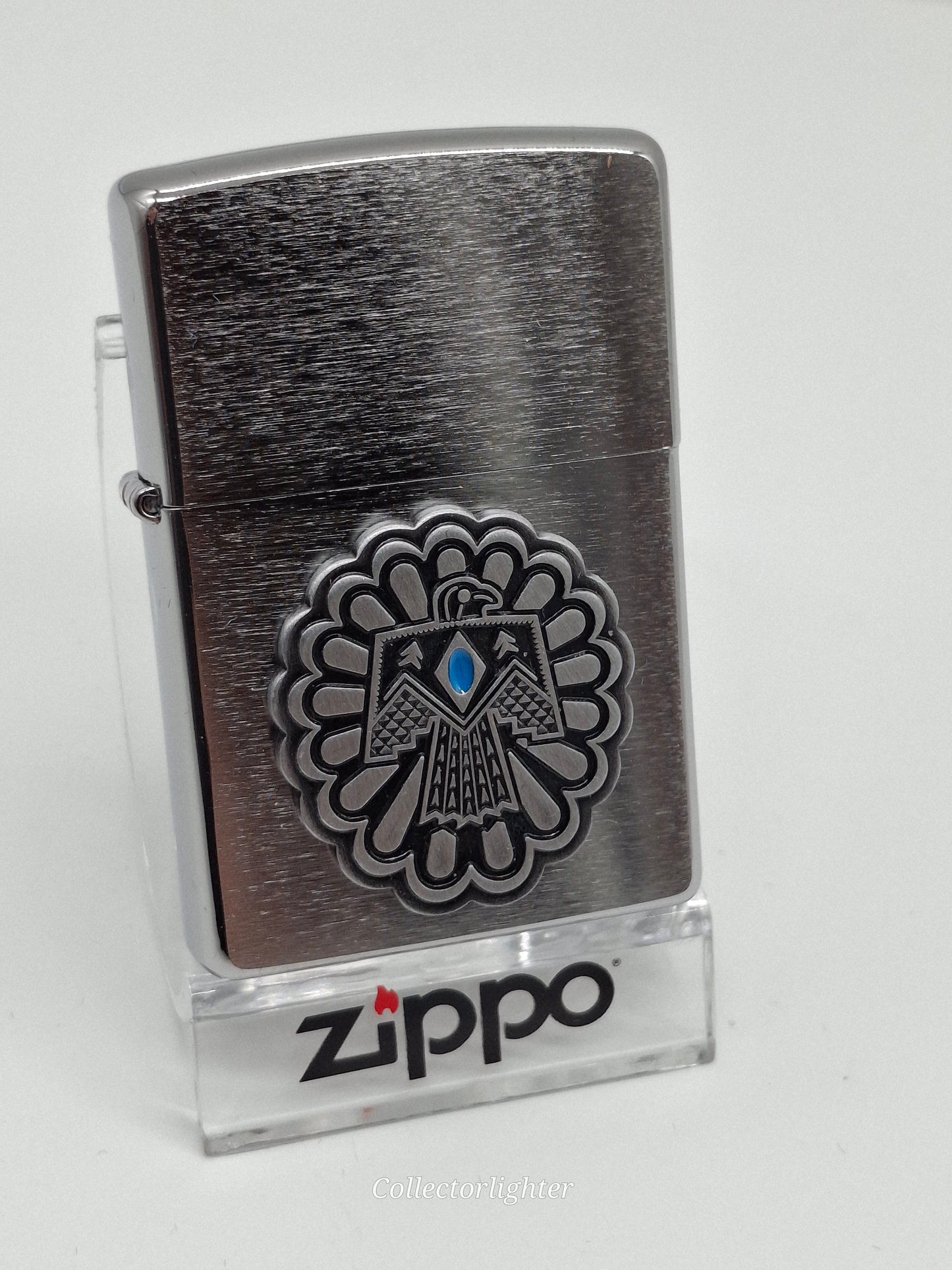 Zippo petrol lighter - Cross with Decoration 2005912 emblem