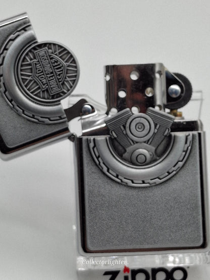 Zippo petrol lighter - Cross with Decoration 2005912 emblem