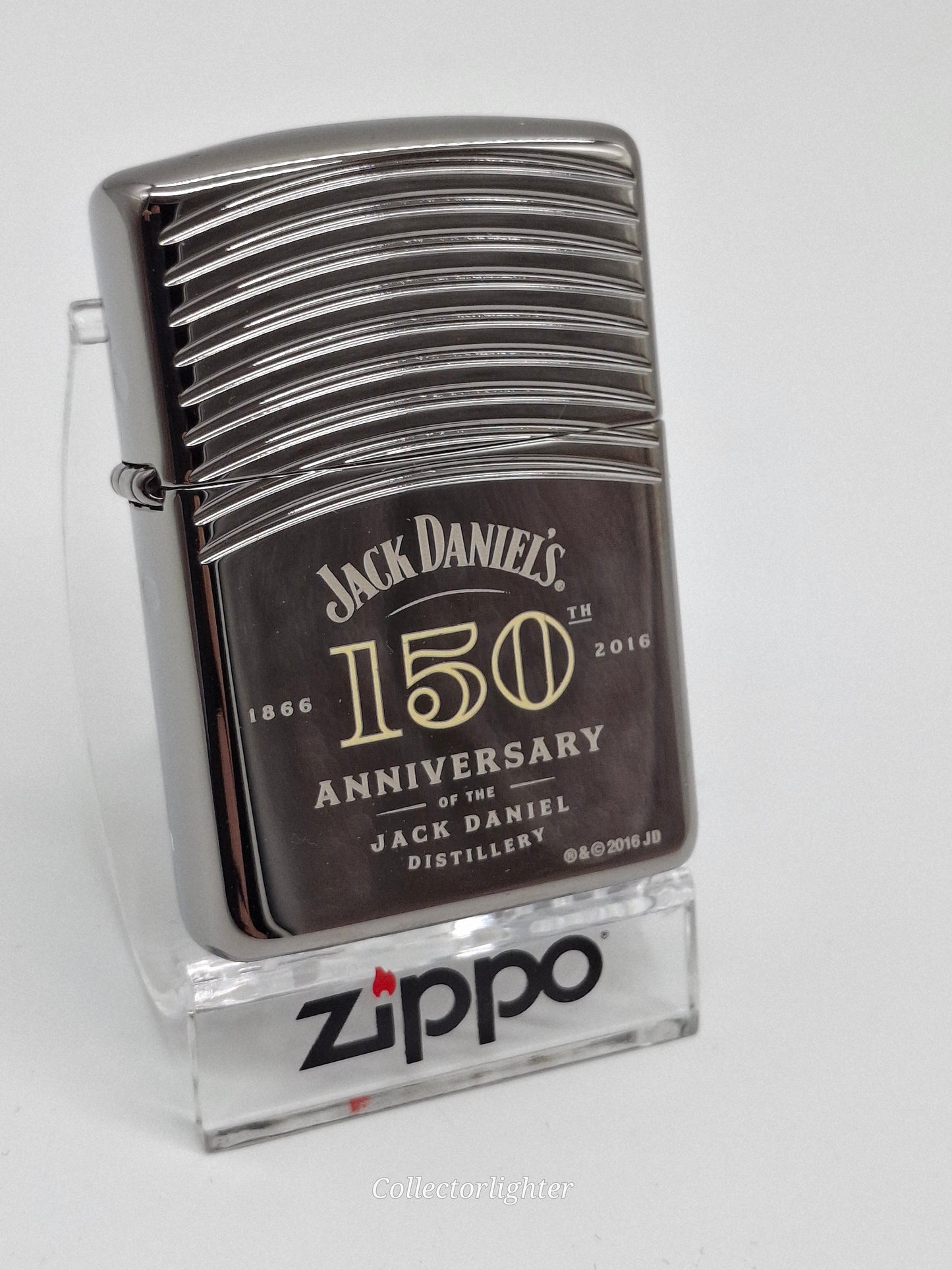 Zippo petrol lighter - Cross with Decoration 2005912 emblem