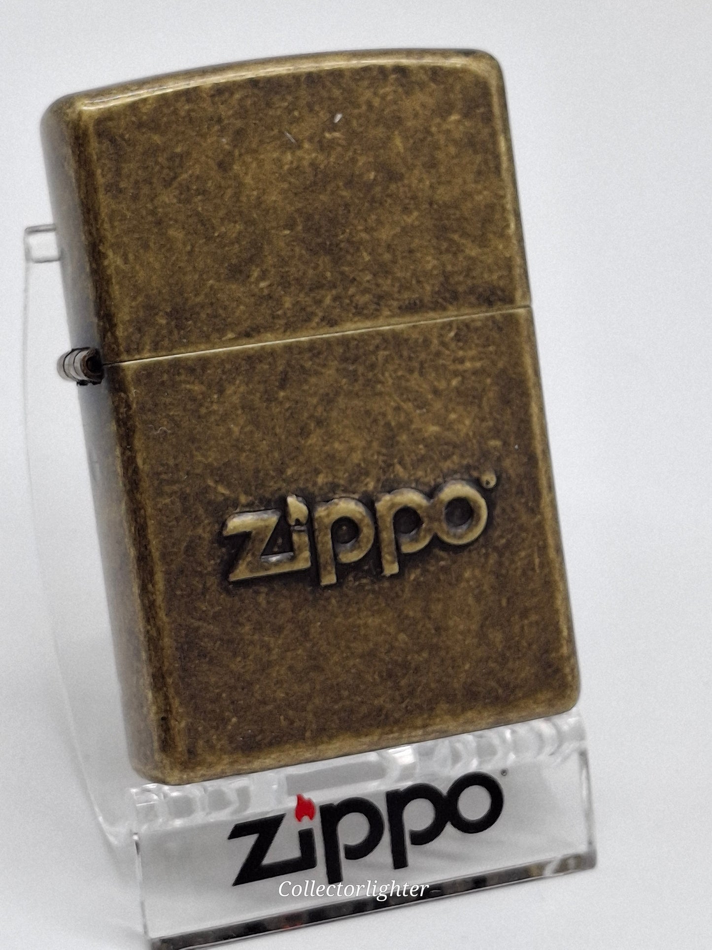 Zippo petrol lighter - Cross with Decoration 2005912 emblem