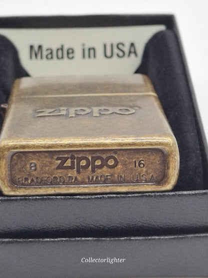 Zippo petrol lighter - Cross with Decoration 2005912 emblem