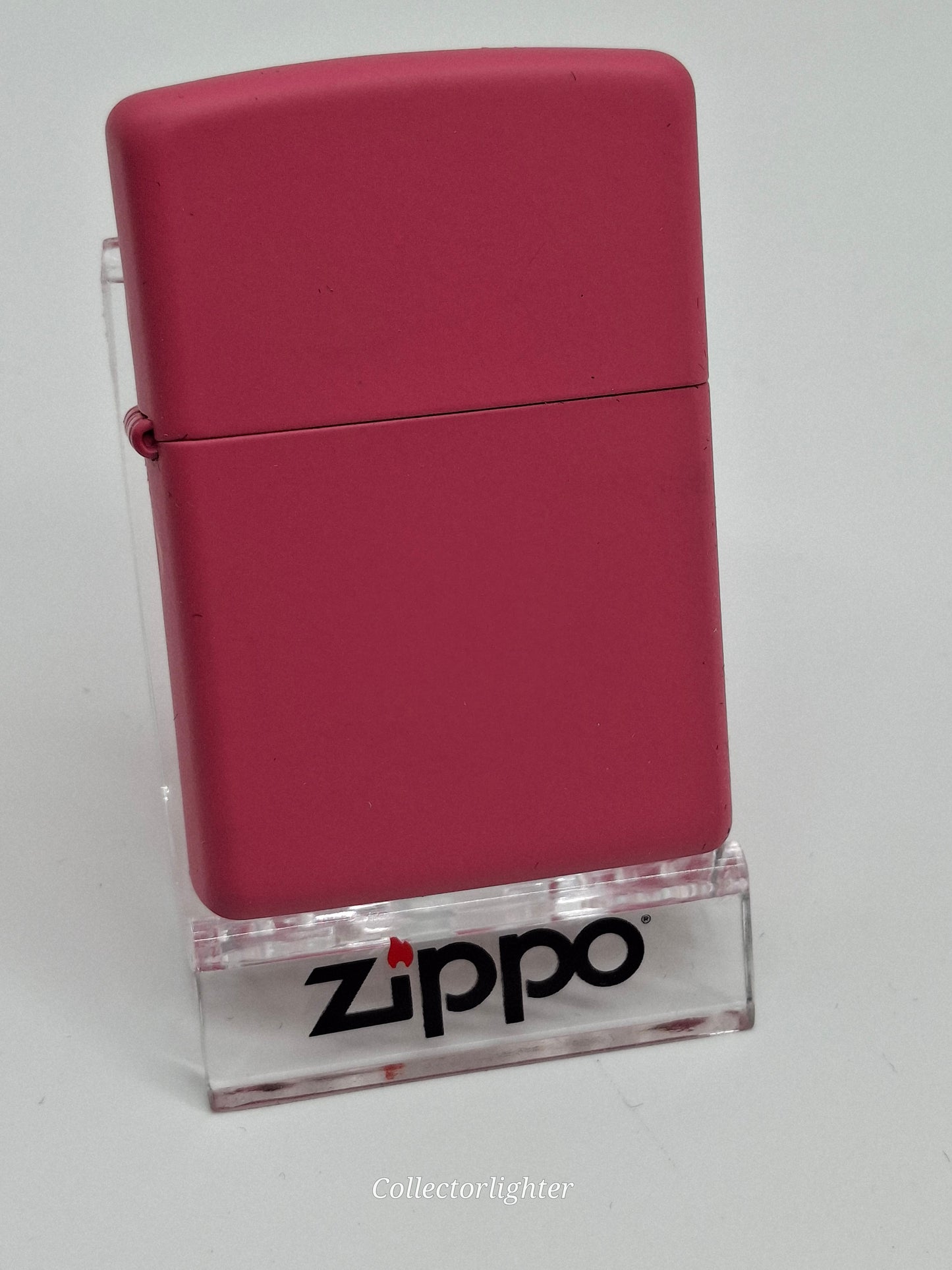 Zippo petrol lighter - Cross with Decoration 2005912 emblem