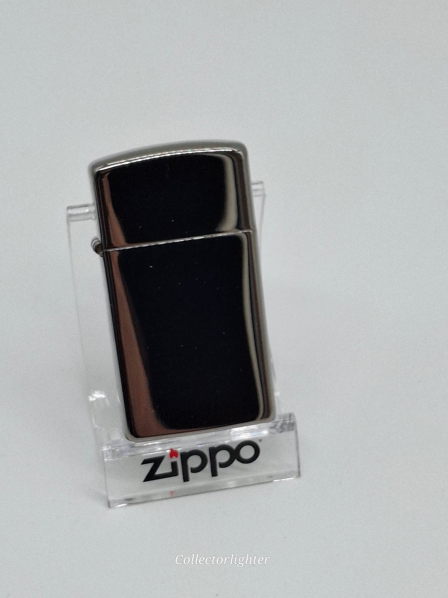 Zippo petrol lighter - Red w. Zippo Logo - Slim Line 60000639