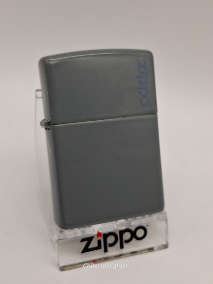 Encendedor de gasolina Zippo - Cruz con emblema decorativo 2005912