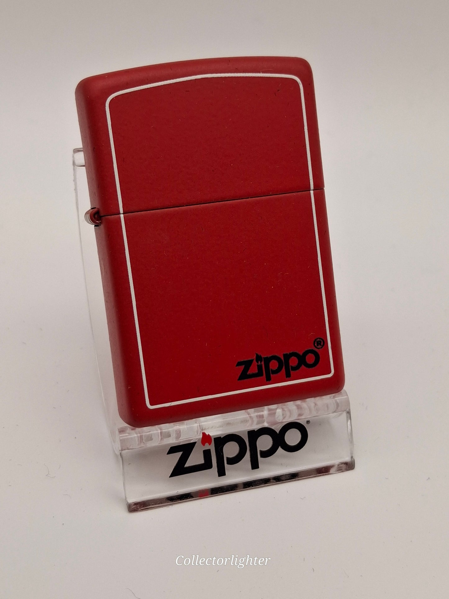 Zippo - Rojo mate con borde blanco - Regular 2003636