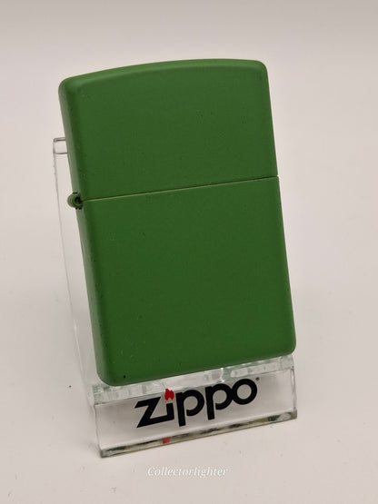 Encendedor de gasolina Zippo - Cruz con emblema decorativo 2005912