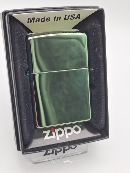 Encendedor de gasolina Zippo - Cruz con emblema decorativo 2005912