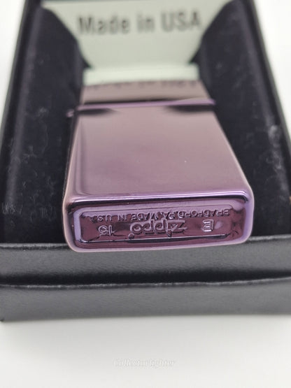 Encendedor de gasolina Zippo - Rojo w. Logotipo de Zippo - Línea delgada 60000639