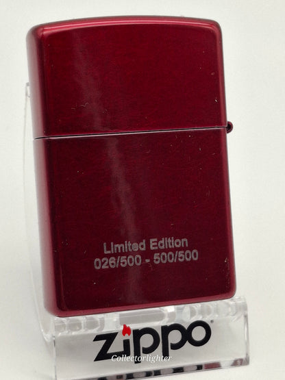 Zippo - Red Lips - Lucie Limited Edition 2003364