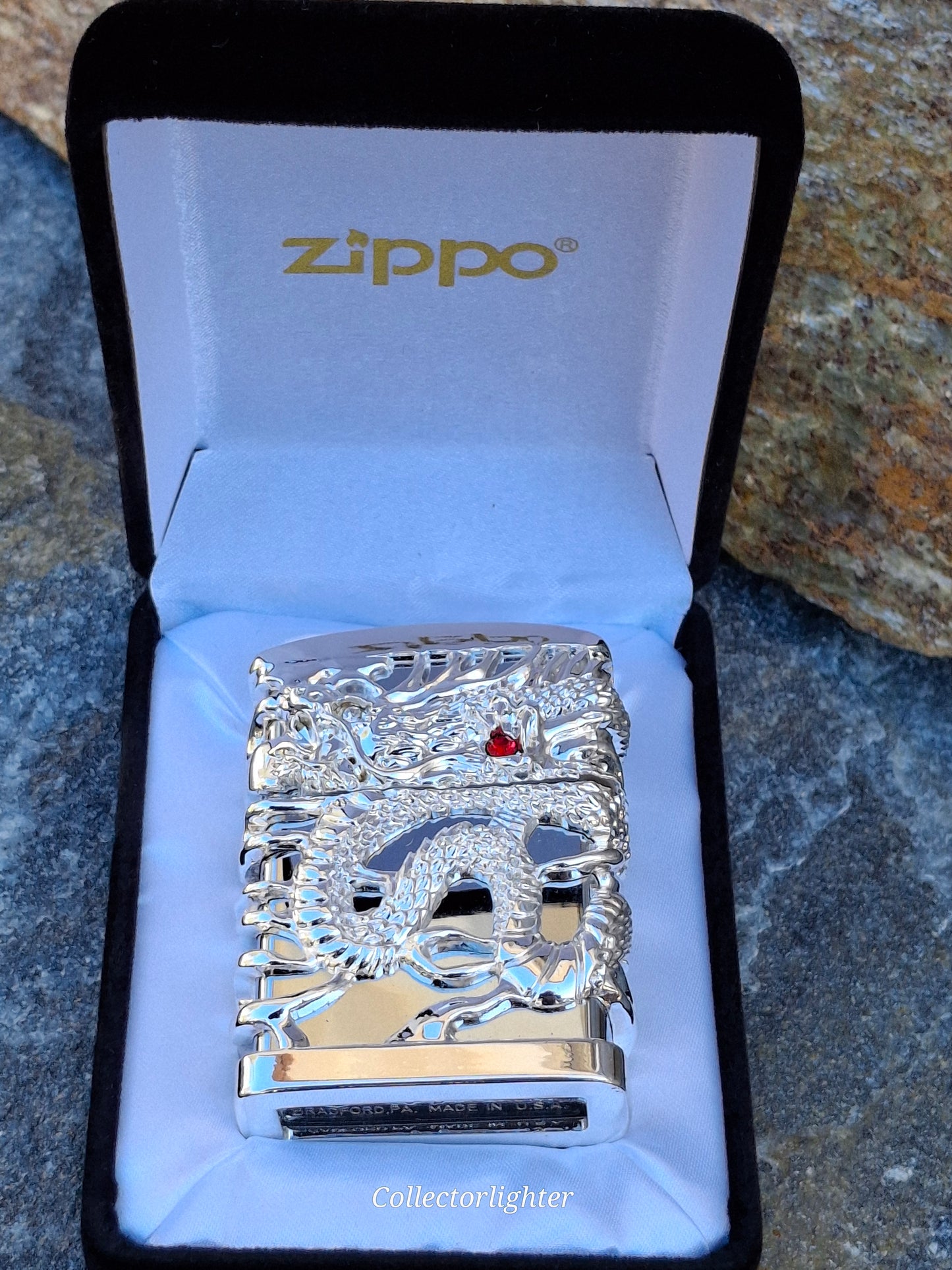 Zippo - Japanese Silver Dragon Red Ruby - Asia Modell