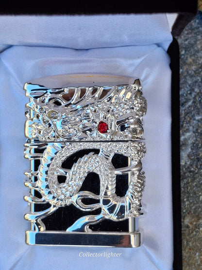 Zippo - Japanese Silver Dragon Red Ruby - Asia Modell