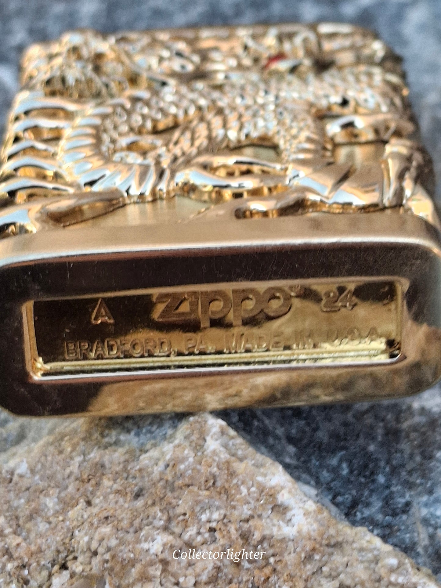 Zippo - Japanese Golden Dragon Red Ruby - Asia Modell
